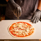 ピザは1枚1枚焼き上げているので熱々を♪