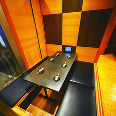 ◆雰囲気自慢の掘りごたつ席は個室、半個室の各種ご用意しております!!◆周りを気にせずゆったりお寛ぎいただける人気の席となっております!!◆掘りごたつ席は団体様にもご利用いただけるレイアウト◆会社宴会や結婚式の二次会、歓送迎会など様々なシーンに対応しております!!◆立川での大型宴会に