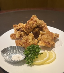 骨ナシモモ肉のから揚げ