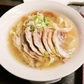 料理メニュー写真 鶏肉刀削麺