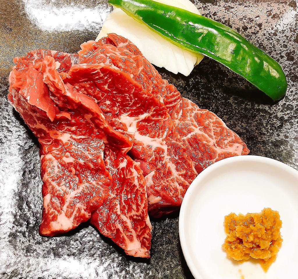 道産牛サガリ１２８０円