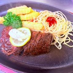 ビーフステーキ(ライス、スープ付き)