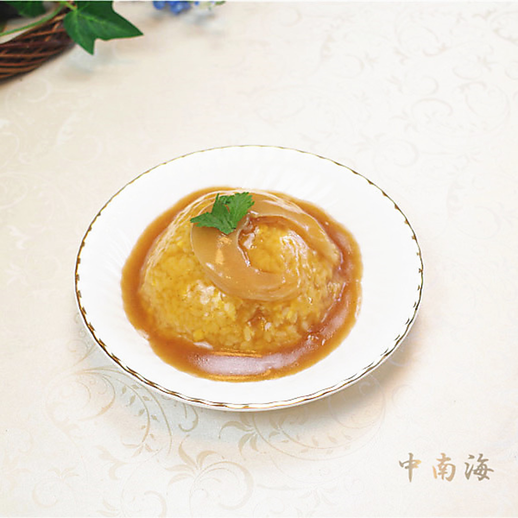 贅沢なお料理もリーズナブルなお値段で！【フカヒレあんかけミニチャーハン】