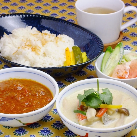 Cafeteria Spice Jaya JtFeA XpCX W