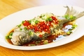 料理メニュー写真&nbsp;季節鮮魚赤唐辛子漬け蒸し(前日まで予約が必要です)