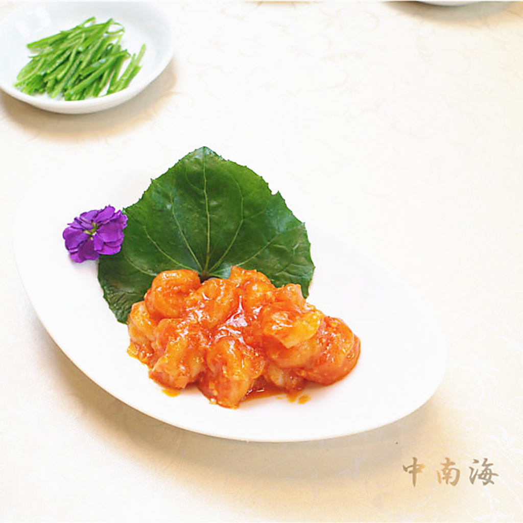 ぷりぷりした食感が癖になる！【エビチリソース煮】