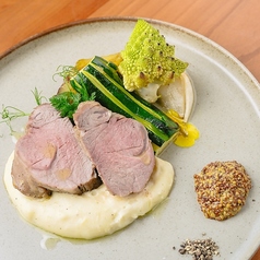 【肉料理】熊本 前田牧場ブランド豚のロースト 阿蘇タカナード添え