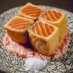 サーモンレアカツ