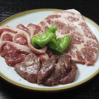 焼き物から変わり種まで豊富な肉料理を提供します◎
