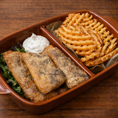 フィッシュ&チップス(タルタルソース)