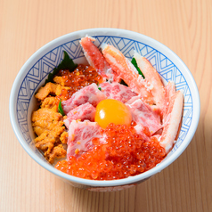 極上北海黒毛和牛ユッケ丼
