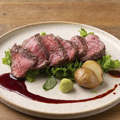 国産サーロインのGRILLとワインのマリアージュをカジュアルに楽しむ