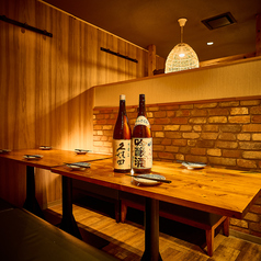 【4~8名】モダンなテーブル席