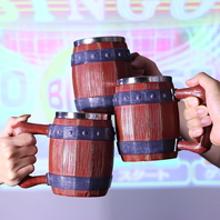 店内は海賊をイメージ★樽ジョッキで豪快に乾杯♪