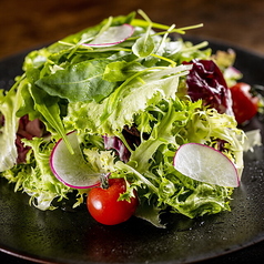 ルッコラのグリーンサラダ