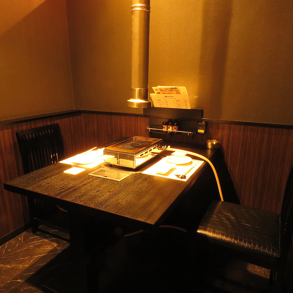 2名様～最大6名様まで個室完備しております。宴会は最大15名様まで掘り炬燵完備しております◎