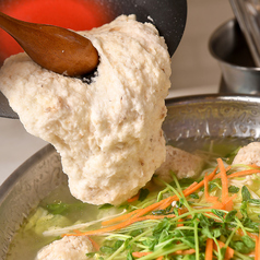 居酒屋 NABEDOKORO 縁 平塚の雰囲気2