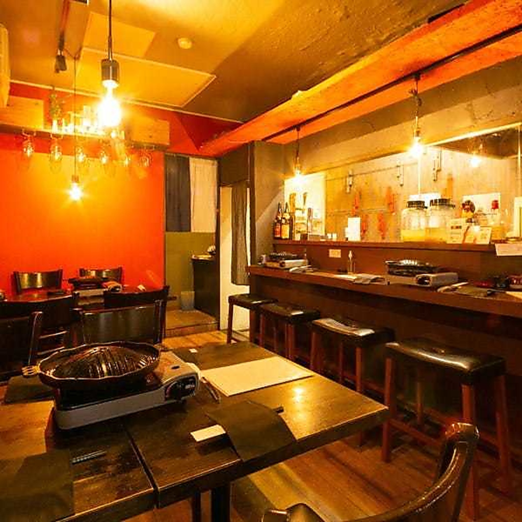 8～16名様までのご利用で貸切を承っております。企業のご宴会や同窓会、各種打ち上げなどに最適。