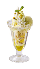 チーズケーキパフェ/チョコブラウニーパフェ/抹茶アイスパフェ/ピスタチオパフェ