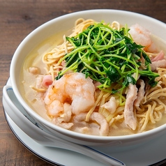 干し豆腐と鶏肉の煮込み