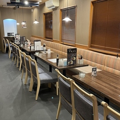 骨付鳥 呼鶏呼光の雰囲気1