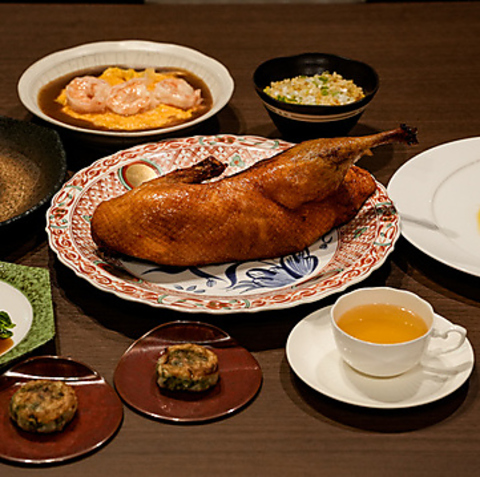 広東料理の伝統に現代の革新を融合させた「粤菜R（えっさいあーる）」