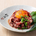料理メニュー写真&nbsp;和牛炙りユッケ