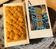 北海道産の生ウニもおすすめ♪