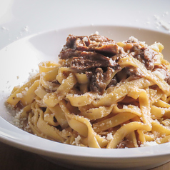【こだわりの手打ちパスタ】ポルチーニ茸のタリアテッレ(平うち)などの写真
