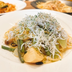 しらすと山菜の和風ペペロンチーノ（4月限定）