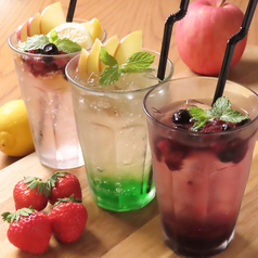 【彩り鮮やか!季節広がる限定ドリンク♪】