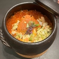 料理メニュー写真&nbsp;ズワイ蟹土鍋