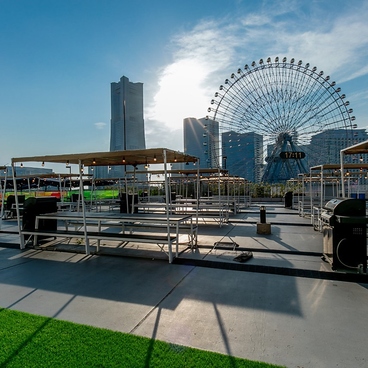 BACK YARD Roof Garden Minatomiraiの雰囲気1