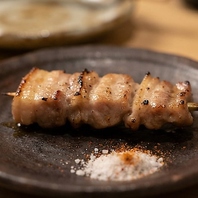 北海道産豚肉と直火焼きで引き出す旨みと香ばしさ