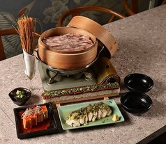 島豚しゃぶしゃぶ ナハバレのコース写真