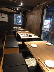 2階　テーブル席 4名様～18名様席ゆったり座れるテーブルにリニューアル！12名様以上のご利用でフロアー貸切もOKです。