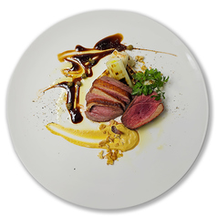 ハンガリー産鴨肉と白ネギの炭火焼き