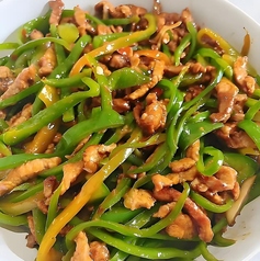 本格中華 青椒肉絲