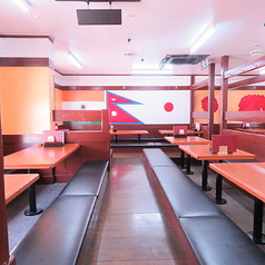 1階と2階の大型宴会向け貸切承っております！