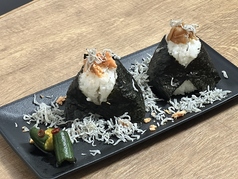 しらすぶっかけ鮭&梅おにぎり