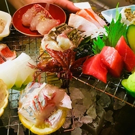 鮮魚の盛り合わせ 1人前1050円*ご注文は2人前から