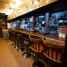 1名掛けカウンター×4