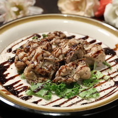 鳥もも肉のハーブ焼き バルサミコソース