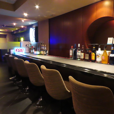 AMUSEMENT&DININGBAR HANGOUT ハングアウト