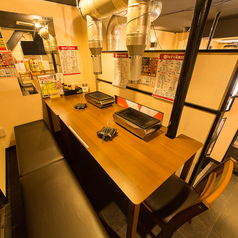 なかの食鶏　十三別館の雰囲気3