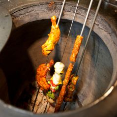 土釜（タンドール）料理