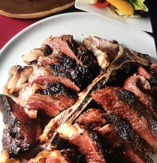 北海道産牛のTボーンステーキHokkaido beef T-bone steak