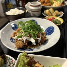 平日限定ランチは月曜日から水曜日のみ営業。