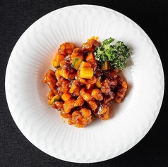 鶏肉とピーナッツの辛味炒め