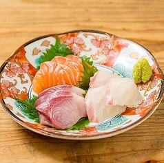 お刺身(鯛/ブリ/サーモン) 単品